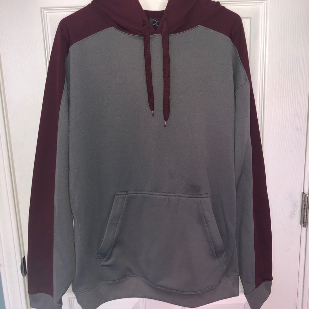 sweatshirt